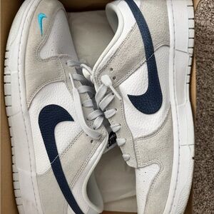 Nike Men's Dunk Low mini swoosh